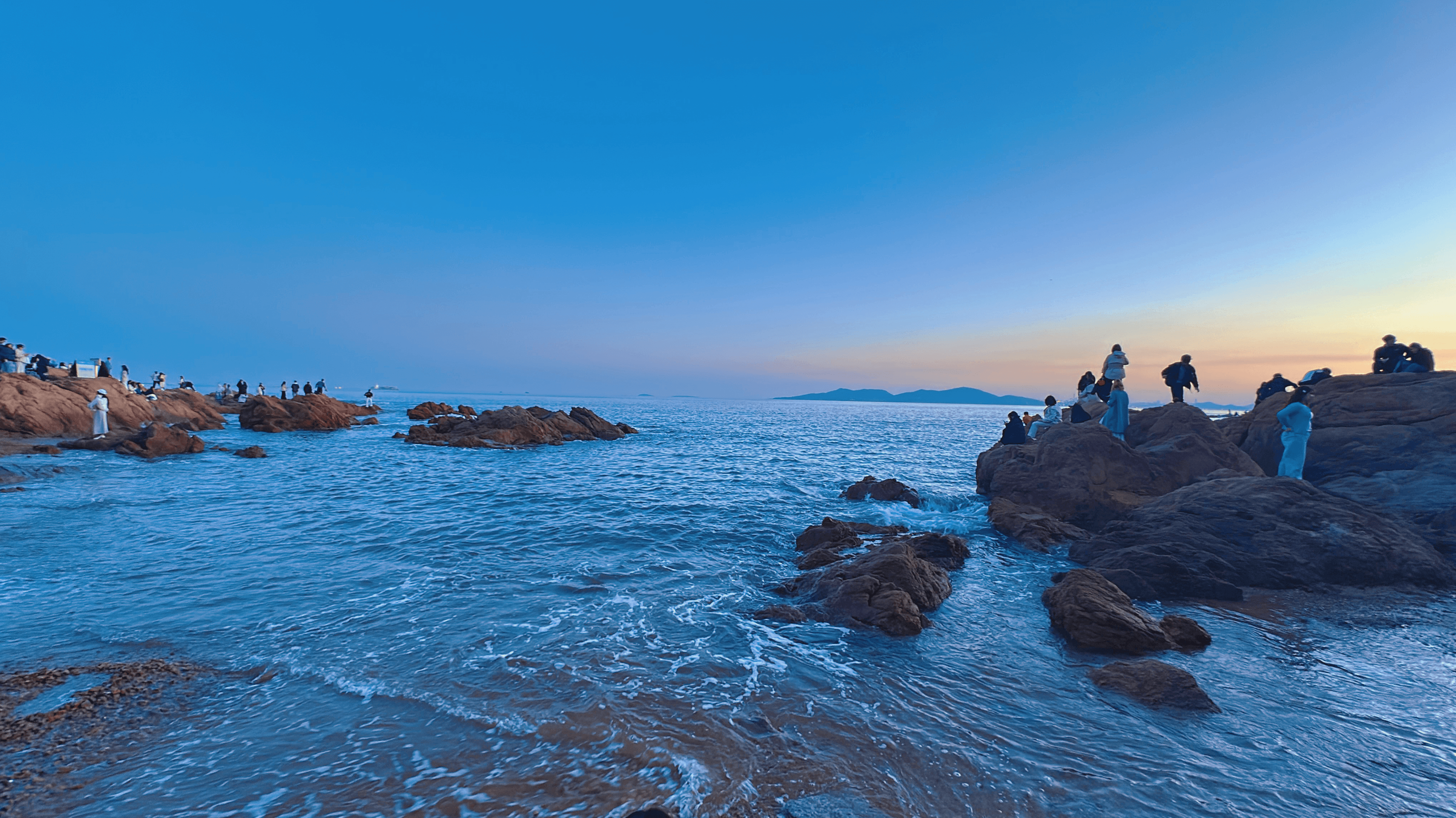 青岛漫游生日篇:海浪、海风、落日与晚霞